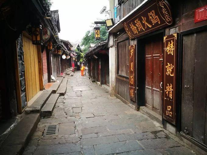 金牌毒宠:冷情邪王狂医妃游戏画面